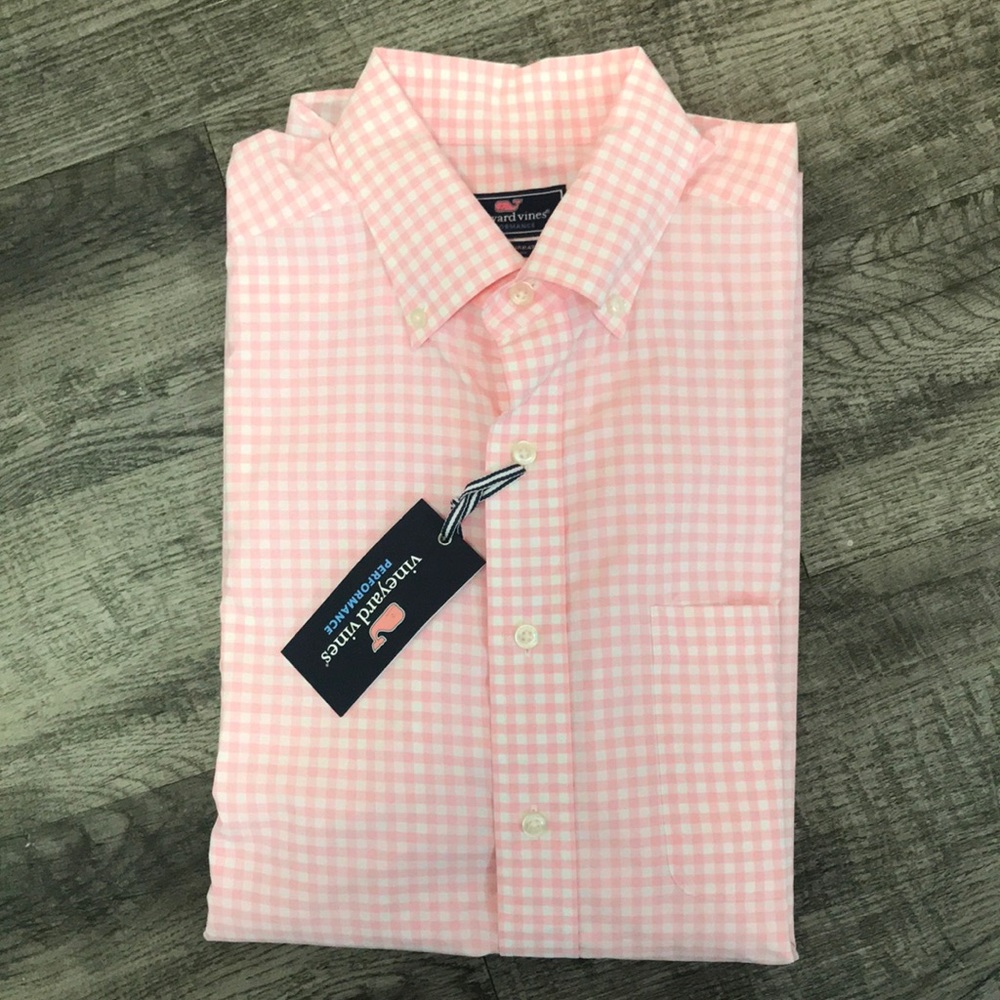 NWT Vineyard Vines performance button down shirt